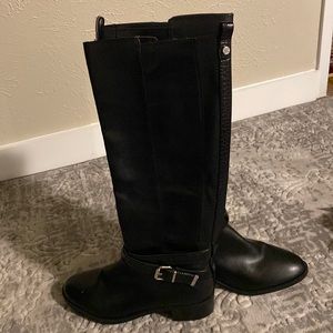 Bran New bandolino black boots